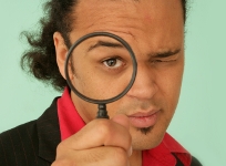 Looking_Through_Magnifying_Glass